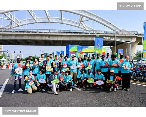 “一带一路”国家驻华使节自行车系列赛义乌站鸣枪，超500名国内外骑手参与